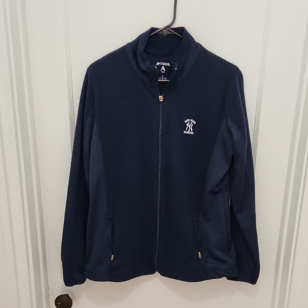 Women's Antigua New York Yankees Fleece Jacket Size Large
